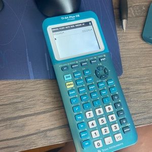 TI-84 Plus CE PYTHON
